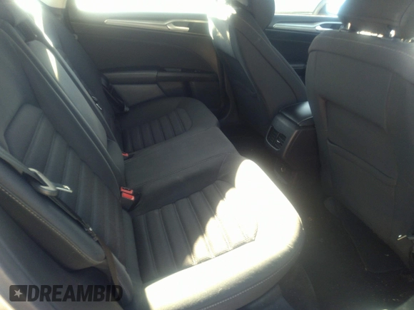 2017 Ford Fusion SE with VIN 3FA6P0HD9HR249590, listed as a IAAI auction lot 40561452 with 161,198 mi miles. Bid and sale history available at carsss.com. Image 8.