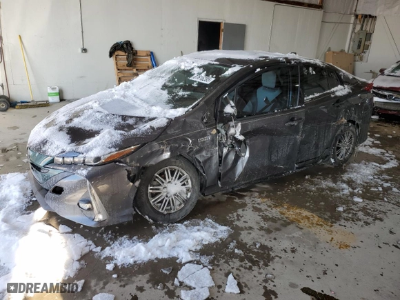 2018 Toyota Prius Prime Plus with VIN JTDKARFP5J3095525, listed as a Copart auction lot 87616285 with NaN miles and Salvage Title. Bid and sale history available at carsss.com. Image 1.