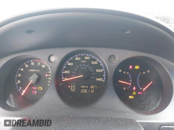 2004 Acura MDX with VIN 2HNYD18244H541101, listed as a IAAI auction lot 41211015 with 226,112 mi miles. Bid and sale history available at carsss.com. Image 7.
