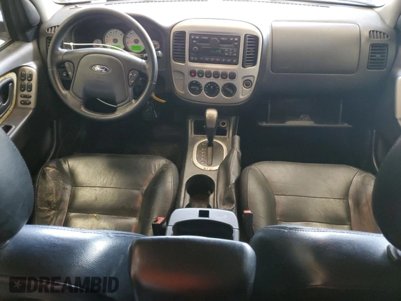 2005 Ford Escape Limited with VIN 1FMCU94125KD16158, listed as a Copart auction lot 62186025 with 213,370 mi miles and Salvage title. Bid and sale history available at DreamBid. Image 8.