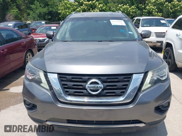2017 Nissan Pathfinder SV z VIN 5N1DR2MM4HC611218, wystawiony jako IAAI lot #42328866 z przebiegiem 181 476 mil mil oraz . Historia ofert i sprzedaży dostępna na DreamBid. Obrazek 12.