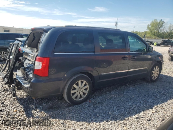 2014 Chrysler Town & Country Touring with VIN 2C4RC1BG0ER396930, listed as a Copart auction lot 70237604 with 148,865 mi miles and Salvage Title. Bid and sale history available at DreamBid. Image 3.