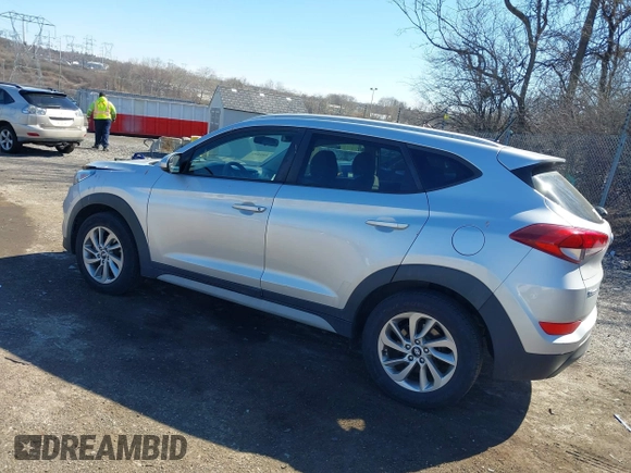 2017 Hyundai Tucson SE with VIN KM8J3CA48HU540372, listed as a IAAI auction lot 41814051 with 155,499 mi miles. Bid and sale history available at carsss.com. Image 3.