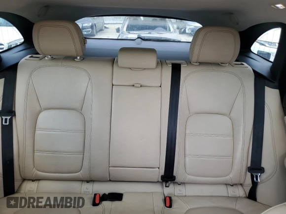 2017 Jaguar F-Pace 35t Prestige with VIN SADCK2BV3HA067567, listed as a Copart auction lot 61376675 with 122,224 mi miles and Clean title. Bid and sale history available at DreamBid. Image 10.