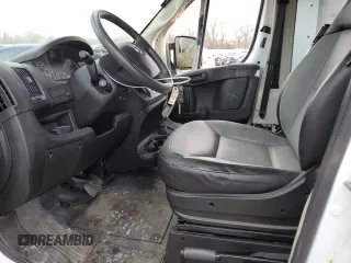 2019 Ram ProMaster Cargo with VIN 3C6URVHG8KE504013, listed as a Copart auction lot 58715384 with 275,798 mi miles and Non Repairable. Bid and sale history available at DreamBid. Image 7.