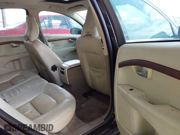 2011 Volvo S80 3.2L с VIN YV1952AS0B1137239, выставлен на аукционе IAAI как лот 42203258 с пробегом 218 685 миль миль и . История ставок и продаж доступна на DreamBid. Изображение 8.