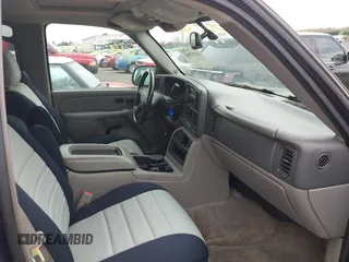 2005 GMC Yukon SLT with VIN 1GKEK13T15R196436, listed as a IAAI auction lot 41952646 with 247,487 mi miles. Bid and sale history available at carsss.com. Image 5.