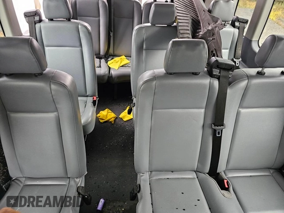 2017 Ford Transit XL с VIN 1FBAX2CM6HKA80340, выставлен на аукционе Copart как лот 75264884 с пробегом Не указан миль и Списание • Salvage title. История ставок и продаж доступна на DreamBid. Изображение 11.