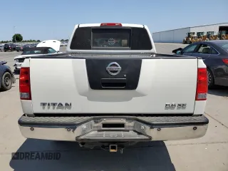 2006 Nissan Titan SE z VIN 1N6AA07A06N535614, wystawiony jako Copart lot #59762005 z przebiegiem 130 296 mil mil oraz Szkoda całkowita • Salvage title. Historia ofert i sprzedaży dostępna na DreamBid. Obrazek 6.