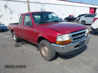 2000 Ford Ranger XL z VIN 1FTYR14V0YPB44851, wystawiony jako IAAI lot #42126969 z przebiegiem 187 635 mil mil oraz . Historia ofert i sprzedaży dostępna na DreamBid. Obrazek 1.