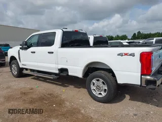 2025 Ford F-250 XL with VIN 1FT7W2BT9SEC54537, listed as a IAAI auction lot 42714592 with 6,334 mi miles and . Bid and sale history available at DreamBid. Image 14.