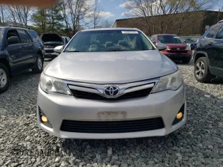 2014 Toyota Camry L with VIN 4T4BF1FK1ER435861, listed as a Copart auction lot 54007535 with 74,369 mi miles and Clean Title. Bid and sale history available at DreamBid. Image 5.