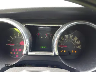 2006 Ford Mustang GT Deluxe with VIN 1ZVHT82HX65266291, listed as a IAAI auction lot 42526931 with 142,407 mi miles and . Bid and sale history available at DreamBid. Image 7.