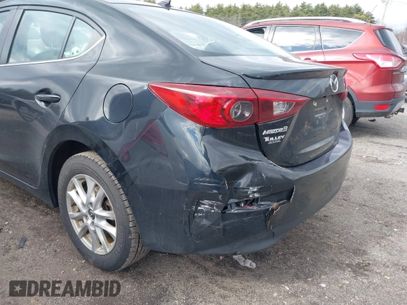 2015 Mazda Mazda3 i Touring with VIN JM1BM1V77F1226189, listed as a IAAI auction lot 41838696 with 146,764 mi miles. Bid and sale history available at carsss.com. Image 6.