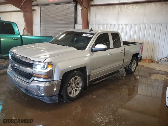 2018 Chevrolet Silverado 1500 LT with VIN 2GCVKREC3J1107315, listed as a Copart auction lot 48606995 with 118,814 mi miles and Clean Title. Bid and sale history available at carsss.com. Image 1.