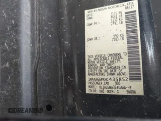 2017 Nissan Maxima S с VIN 1N4AA6APXHC435852, выставлен на аукционе IAAI как лот 42186181 с пробегом Не указан миль и . История ставок и продаж доступна на DreamBid. Изображение 9.