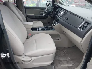2016 Kia Sedona LX with VIN KNDMB5C1XG6171343, listed as a IAAI auction lot 42183042 with 87,740 mi miles. Bid and sale history available at carsss.com. Image 5.