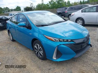 2017 Toyota Prius Plus z VIN JTDKARFP4H3067953, wystawiony jako IAAI lot #42211132 z przebiegiem 90 760 mil mil oraz . Historia ofert i sprzedaży dostępna na DreamBid. Obrazek 1.