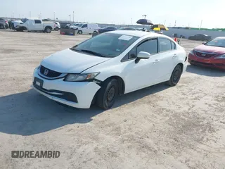 2014 Honda Civic LX z VIN 19XFB2F50EE013574, wystawiony jako IAAI lot #40497790 z przebiegiem 243 133 mil mil oraz . Historia ofert i sprzedaży dostępna na DreamBid. Obrazek 2.