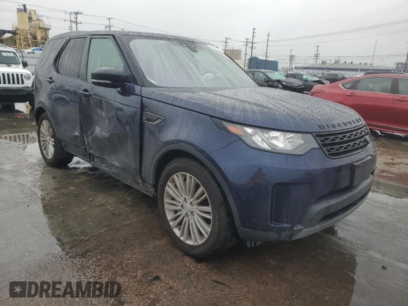 2018 Land Rover Discovery SE z VIN SALRG2RV8JA074395, wystawiony jako Copart lot #45177155 z przebiegiem 82 051 mil mil oraz Szkoda całkowita • Salvage title. Historia ofert i sprzedaży dostępna na DreamBid. Obrazek 4.