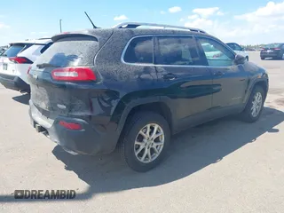 2015 Jeep Cherokee Latitude with VIN 1C4PJMCS3FW545440, listed as a IAAI auction lot 42268676 with 197,192 mi miles and . Bid and sale history available at DreamBid. Image 4.