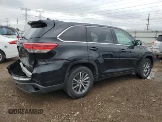 2017 Toyota Highlander XLE with VIN 5TDJZRFH4HS405654, listed as a Copart auction lot 54183985 with 169,416 mi miles and Salvage title. Bid and sale history available at DreamBid. Image 3.