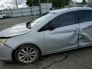 2015 Buick Verano z VIN 1G4PP5SK7F4146172, wystawiony jako Copart lot #55382585 z przebiegiem 116 666 mil mil oraz Szkoda całkowita • Salvage title. Historia ofert i sprzedaży dostępna na DreamBid. Obrazek 13.