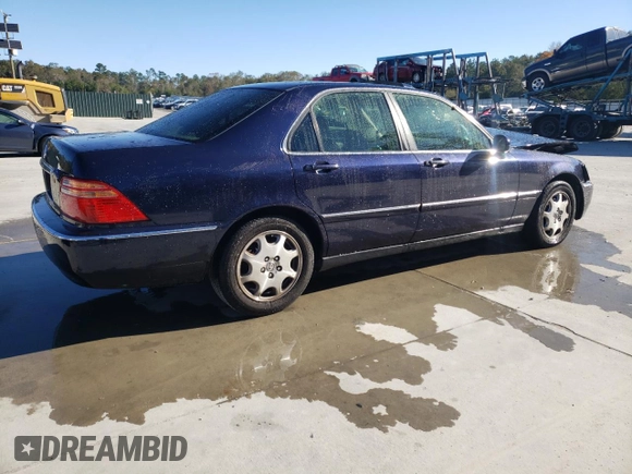 2000 Acura RL with VIN JH4KA9658YC005176, listed as a Copart auction lot 81648084 with 175,387 mi miles and Salvage Title. Bid and sale history available at carsss.com. Image 3.