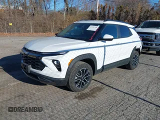 2024 Chevrolet TrailBlazer ACTIV with VIN KL79MSSL1RB045414, listed as a IAAI auction lot 41228708 with 10,811 mi miles and . Bid and sale history available at DreamBid. Image 2.
