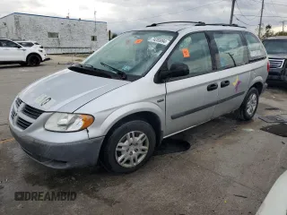 2007 Dodge Caravan SE with VIN 1D4GP25B17B149731, listed as a Copart auction lot 74283894 with 114,651 mi miles and Salvage Title. Bid and sale history available at carsss.com. Image 1.