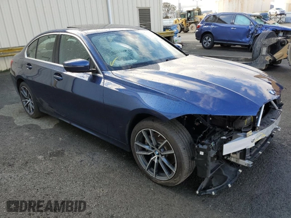 2019 BMW 3 Series 330i xDrive with VIN WBA5R7C50KAJ80327, listed as a Copart auction lot 69148042 with 32,805 mi miles and . Bid and sale history available at DreamBid. Image 4.