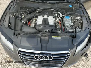 2012 Audi A7 Prestige z VIN WAUSGAFC3CN025880, wystawiony jako Copart lot #58922235 z przebiegiem 148 652 mil mil oraz Szkoda całkowita • Salvage title. Historia ofert i sprzedaży dostępna na DreamBid. Obrazek 11.