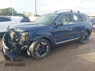 2023 Kia Telluride S with VIN 5XYP6DGC7PG374940, listed as a IAAI auction lot 42422900 with 38,813 mi miles and . Bid and sale history available at DreamBid. Image 17.
