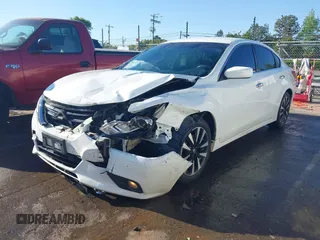 2018 Nissan Altima SR with VIN 1N4AL3AP0JC206823, listed as a IAAI auction lot 42024030 with 119,647 mi miles and . Bid and sale history available at carsss.com. Image 2.