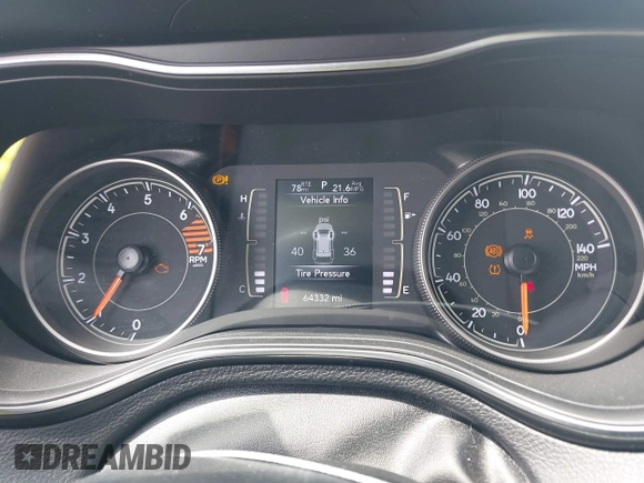 2020 Jeep Cherokee Latitude с VIN 1C4PJLCBXLD506409, выставлен на аукционе IAAI как лот 42110399 с пробегом 64 332 миль миль и . История ставок и продаж доступна на DreamBid. Изображение 7.