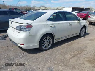2010 Lexus HS 250h z VIN JTHBB1BAXA2019903, wystawiony jako IAAI lot #41712038 z przebiegiem 224 733 mil mil oraz . Historia ofert i sprzedaży dostępna na DreamBid. Obrazek 4.