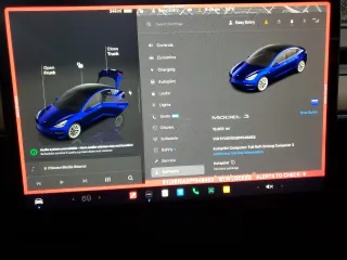 2023 Tesla Model 3 z VIN 5YJ3E1EA9PF548452, wystawiony jako Copart lot #44771515 z przebiegiem 19 903 mil mil oraz Szkoda całkowita • Salvage title. Historia ofert i sprzedaży dostępna na DreamBid. Obrazek 9.