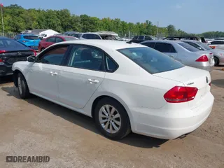 2015 Volkswagen Passat 1.8T Wolfsburg Ed with VIN 1VWAT7A39FC006249, listed as a IAAI auction lot 40204853 with 137,392 mi miles. Bid and sale history available at carsss.com. Image 3.