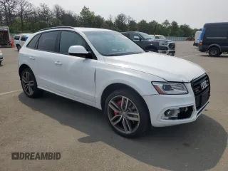 2016 Audi SQ5 Premium Plus with VIN WA1CCAFP1GA011621, listed as a Copart auction lot 60079875 with 94,871 mi miles and Salvage title. Bid and sale history available at DreamBid. Image 4.
