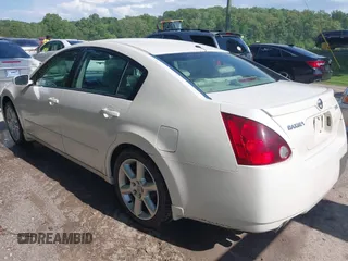 2004 Nissan Maxima SL with VIN 1N4BA41E24C882953, listed as a IAAI auction lot 42128172 with 190,413 mi miles and . Bid and sale history available at DreamBid. Image 3.