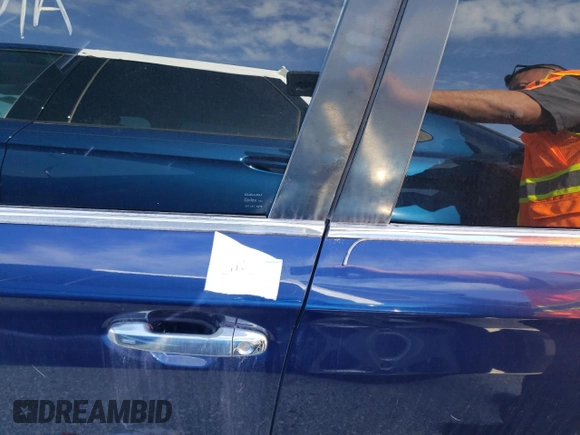 2018 Subaru Impreza Limited with VIN 4S3GKAU61J3600491, listed as a Copart auction lot 61871972 with Not provided miles and . Bid and sale history available at DreamBid. Image 9.