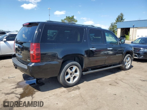 2008 Chevrolet Suburban LTZ z VIN 1GNFK16308R212830, wystawiony jako Copart lot #56477205 z przebiegiem 218 676 mil mil oraz Czysty tytuł • Clean title. Historia ofert i sprzedaży dostępna na DreamBid. Obrazek 3.