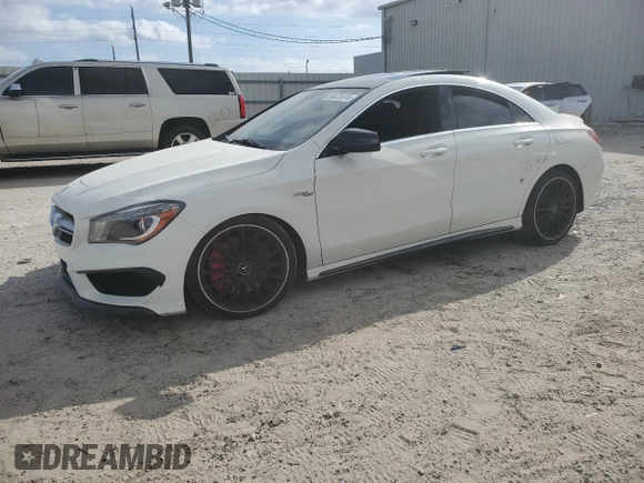 2014 Mercedes-Benz CLA 45 AMG with VIN WDDSJ5CB1EN104951, listed as a Copart auction lot 86625074 with 84,797 mi miles and Salvage title. Bid and sale history available at DreamBid. Image 1.
