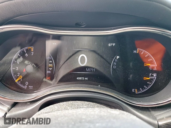 2019 Jeep Grand Cherokee High Altitude с VIN 1C4RJFCG4KC774527, выставлен на аукционе Copart как лот 59796785 с пробегом 40 872 миль миль и Списание • Salvage title. История ставок и продаж доступна на DreamBid. Изображение 9.
