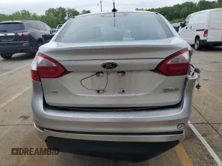 2016 Ford Fiesta SE z VIN 3FADP4BJ4GM203626, wystawiony jako Copart lot #54674475 z przebiegiem 127 194 mil mil oraz Szkoda całkowita • Salvage title. Historia ofert i sprzedaży dostępna na DreamBid. Obrazek 6.