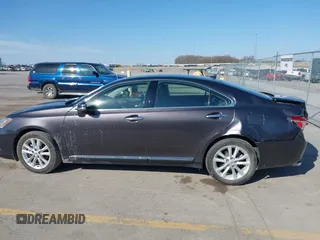 2010 Lexus ES with VIN JTHBK1EG7A2360966, listed as a IAAI auction lot 41913660 with 138,144 mi miles. Bid and sale history available at carsss.com. Image 14.