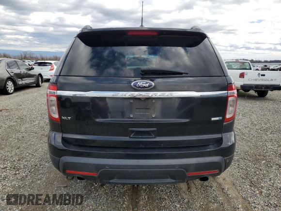 2014 Ford Explorer XLT z VIN 1FM5K8D81EGC39257, wystawiony jako Copart lot #46367065 z przebiegiem 166 705 mil mil oraz Szkody całkowita. Historia ofert i sprzedaży dostępna na DreamBid. Obrazek 6.