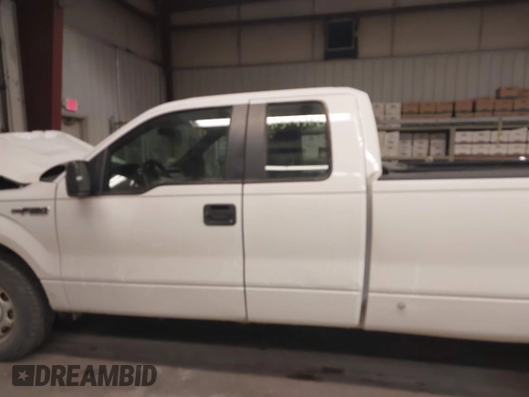 2011 Ford F-150 XL w/HD Payload Pkg with VIN 1FTVX1CF9BKE07832, listed as a IAAI auction lot 41344706 with 174,240 mi miles. Bid and sale history available at carsss.com. Image 14.