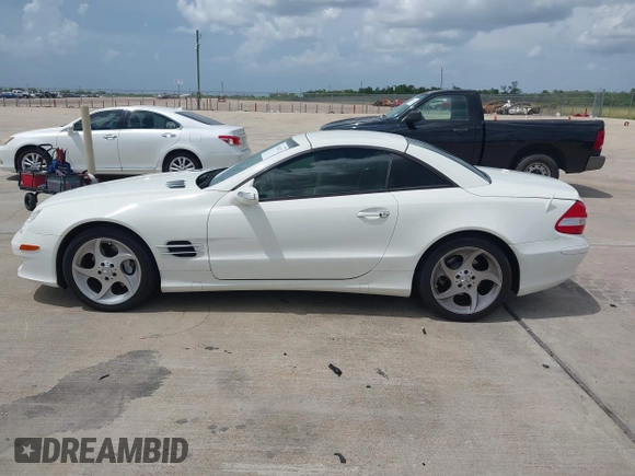 2007 Mercedes-Benz SL 550 with VIN WDBSK71F57F126438, listed as a IAAI auction lot 42743122 with 62,978 mi miles and . Bid and sale history available at DreamBid. Image 14.