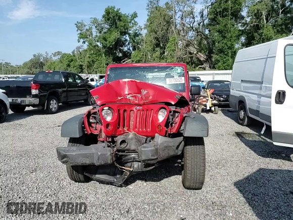 2013 Jeep Wrangler Unlimited Sport z VIN 1C4BJWDG1DL694556, wystawiony jako Copart lot #58730525 z przebiegiem Nie podano mil oraz Szkoda całkowita • Salvage title. Historia ofert i sprzedaży dostępna na DreamBid. Obrazek 13.